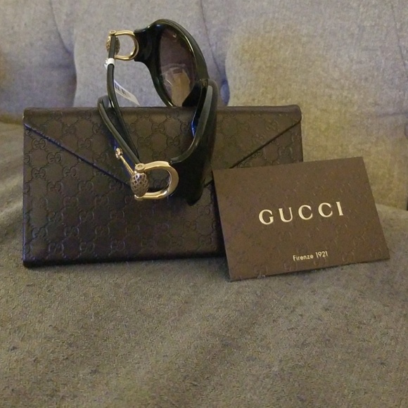 Gucci Women Sunglasses main image 4